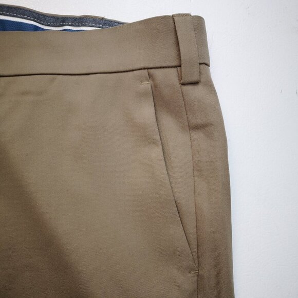 NWT Haggar Cool Right Men's Size 42/32 Flat Front Straight Fit Tan Pants - Picture 9 of 16